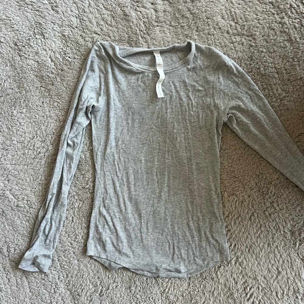 Lululemon long sleeve top